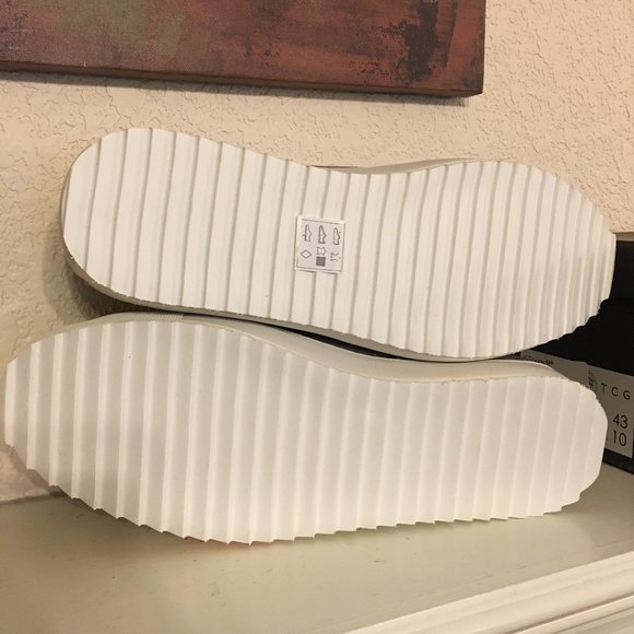 TCG Kennedy low top sneakers, NIB, grey - Picture 3 of 5